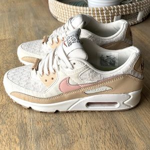 Nike Air Max “Sun Club” design